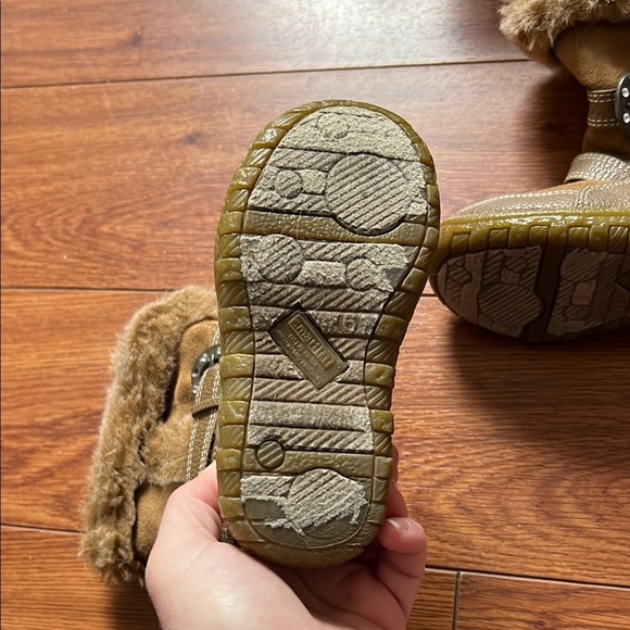 Smart Fit Toddler Brown Fur-Lined Winter Boots - Picture 2 of 2